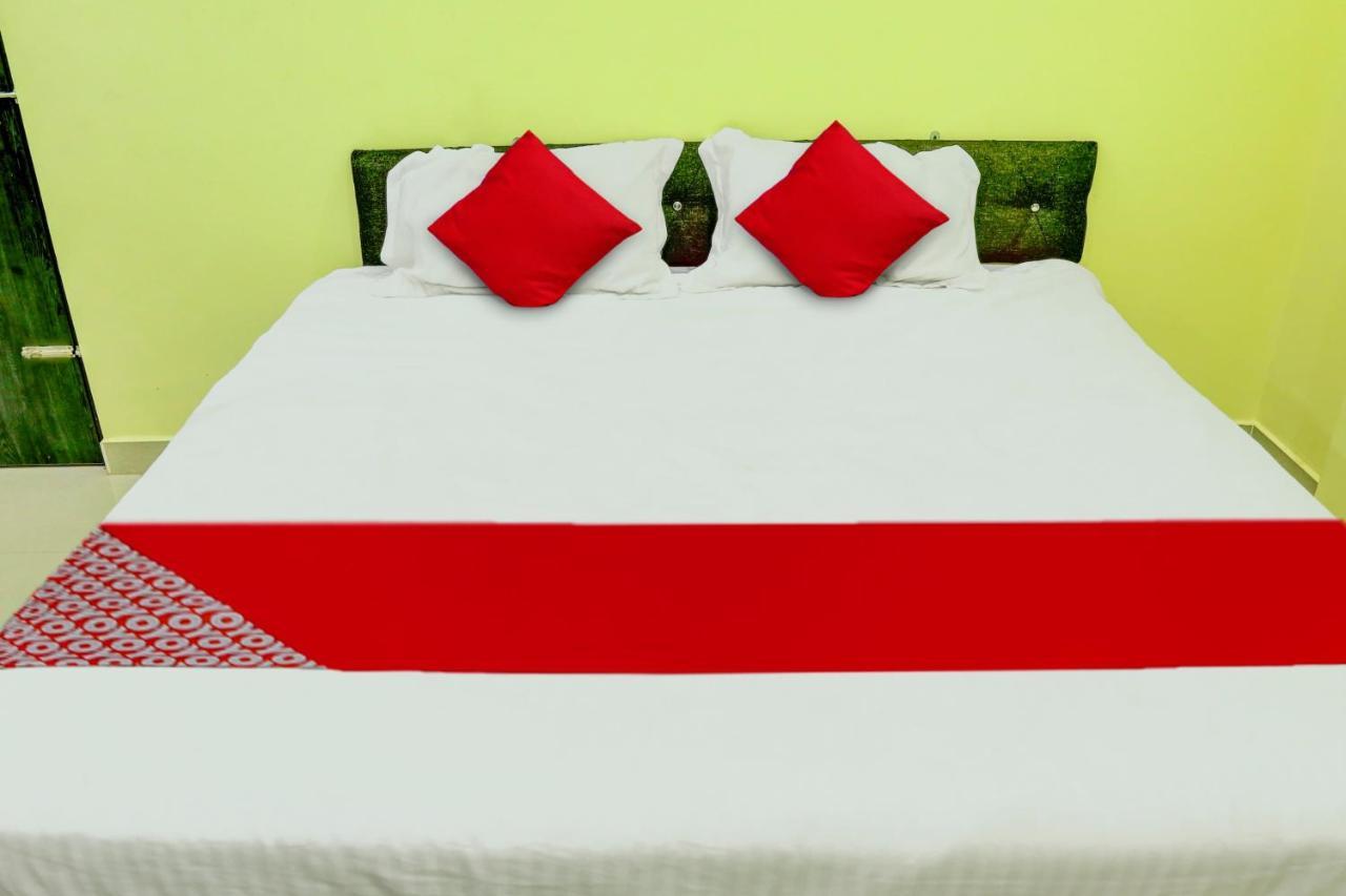 Flagship Hotel Ns Guest Inn Višákhapatnam Exteriér fotografie