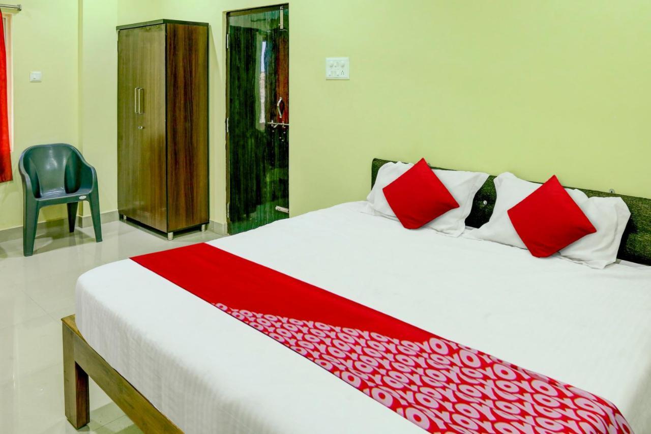 Flagship Hotel Ns Guest Inn Višákhapatnam Exteriér fotografie
